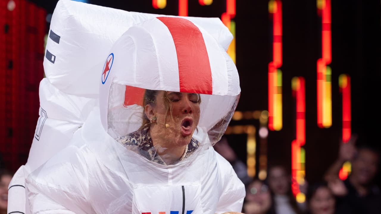 Mariazel no aguantó el mal olor