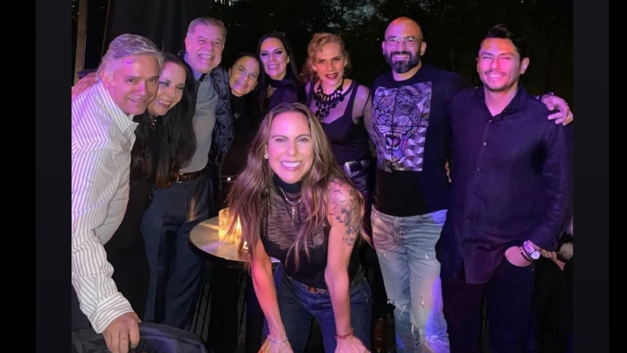 Novio de Kate del Castillo publica foto con la actriz ante presunto embarazo