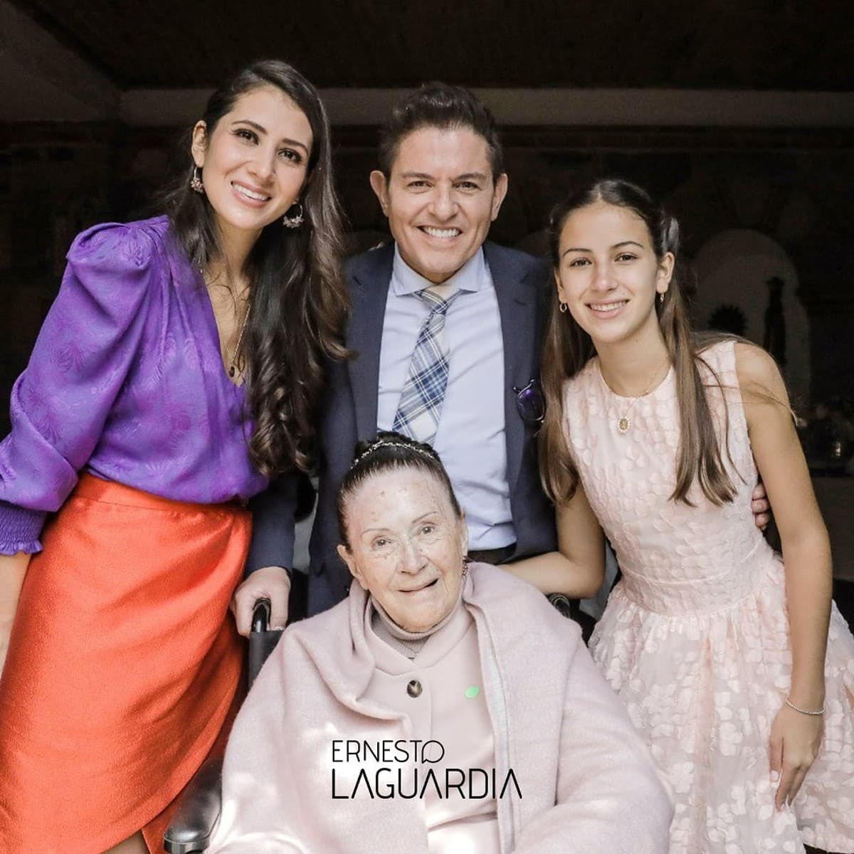 Bárbara Laguardia impresionó por lucir como una verdadera princesa.
