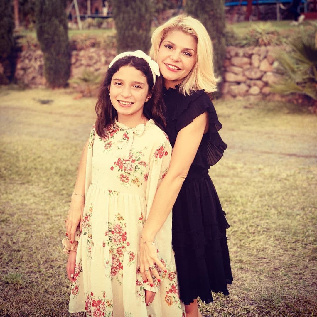 Hija de Itatí Cantoral impacta al realizar pirueta de pole dance a sus 12 años