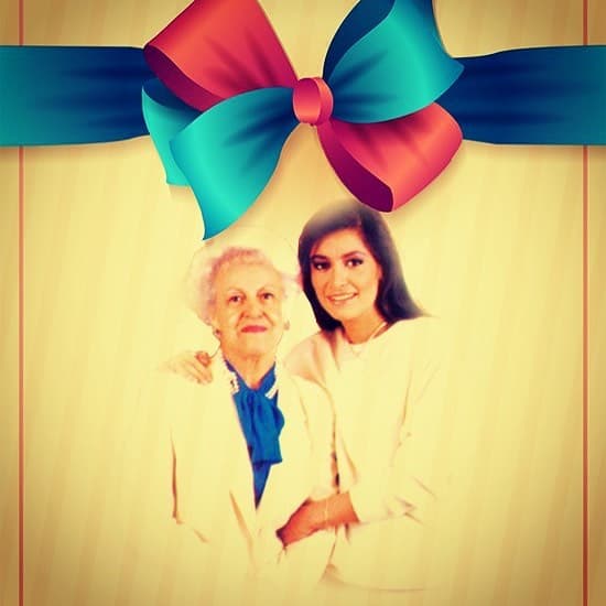 En redes sociales, Daniela Romo publicó una fotografía junto a su madre, además, aprovechó para enviarles una felicitación a todas las mamás que la siguen. “¡Feliz día de las madres! A todas las madres que me leen, feliz día hoy y siempre”.