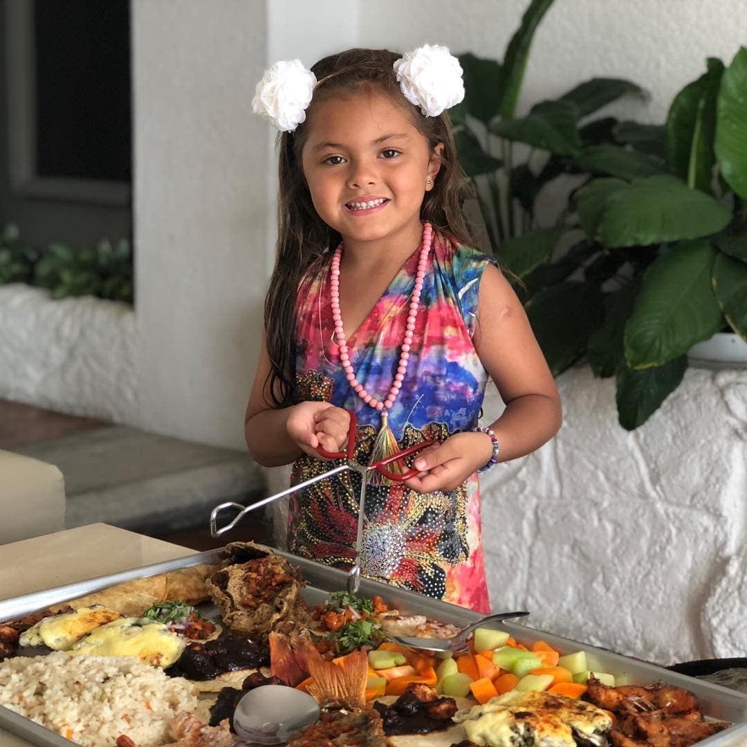 Rafaela es fruto de la relación entre el cantante y Paola Eraso