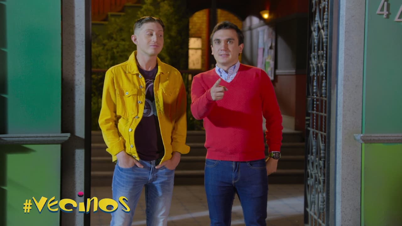 Este es el primer "crossover" que realiza el actor con esta producción "hermana" de 'La Familia P. Luche', sin embargo, Octavio Ocaña ya había sido parte de algunas escenas de dicha serie en el capítulo 'Niños de oro', donde se enfrentó a 'Junior P. Luche' en un programa de concursos como 'Benito Rivers' cuando era niño y grababa las primeras temporadas de 'Vecinos'.