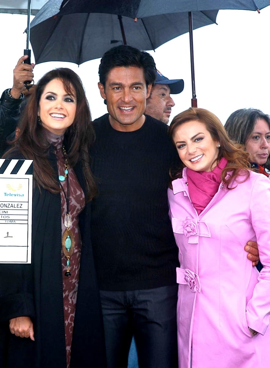 Lucero, Fernando Colunga y Silvia Navarro