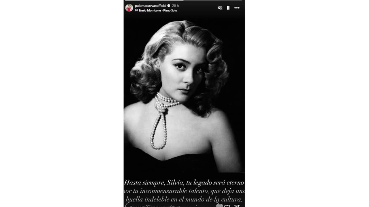 Paloma Cuevas, novia de Luis Miguel, despide a Silvia Pinal.