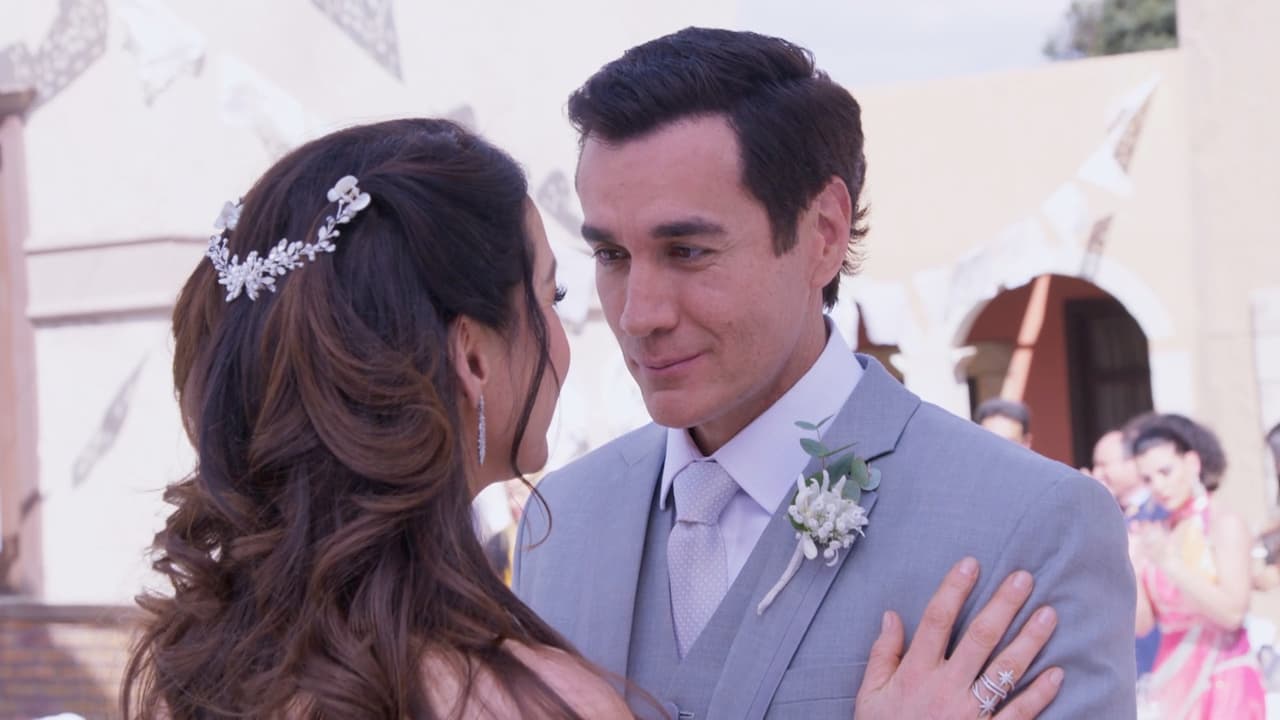 'Natalia' y 'Chente' disfrutaron de su fiesta en compañía de toda su familia.