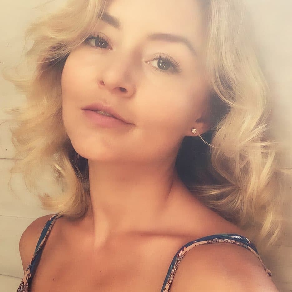 Otra ex Rebelde que ha dejado su piel descansar del maquillaje es Anquelique Boyer.