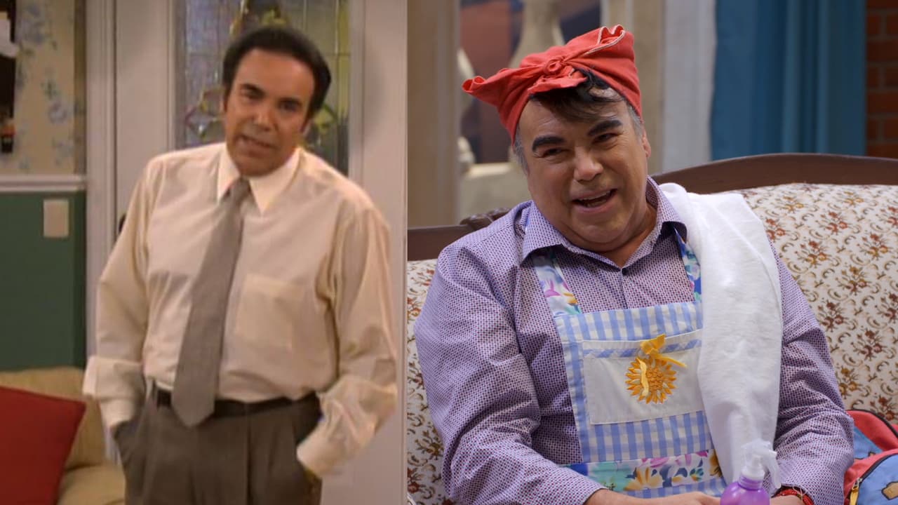 Desde que dejó a Licha por un joven diseñador de modas, Carlos ha cambiado de look y ha regresado y terminado con su 'Elotito', por lo que a partir de la tercera temporada se quedó a vivir con los López definitivamente, ayudándoles primero con dinero y en las últimas temporadas con la cocina y labores del hogar.