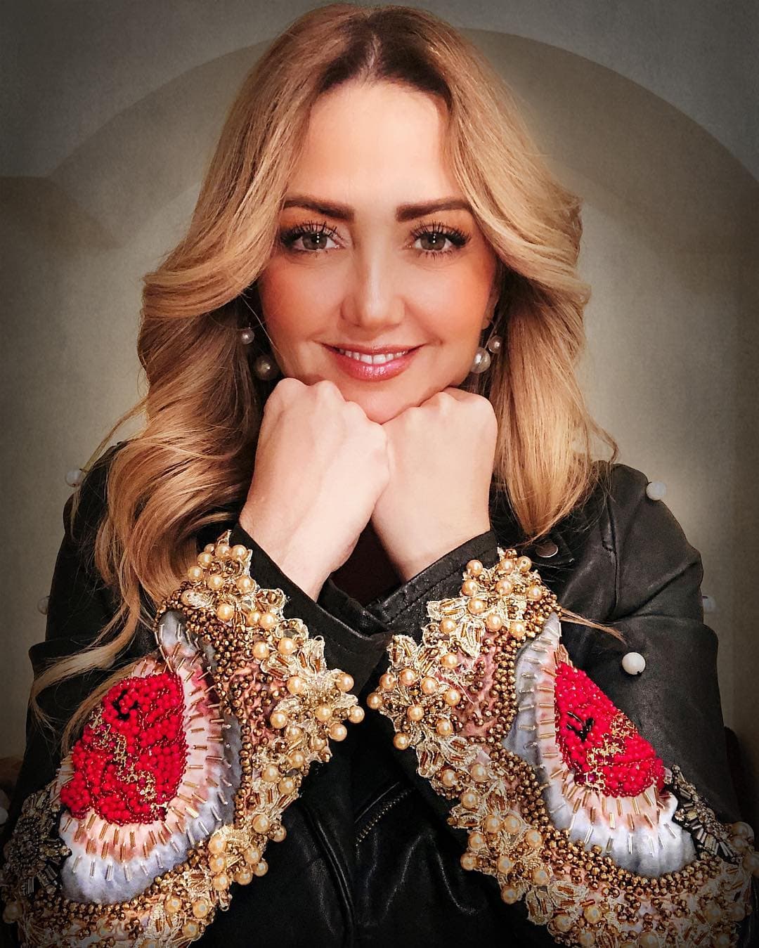 Besos, golpes y discusiones que Andrea Legarreta vivió en el programa ‘Hoy’