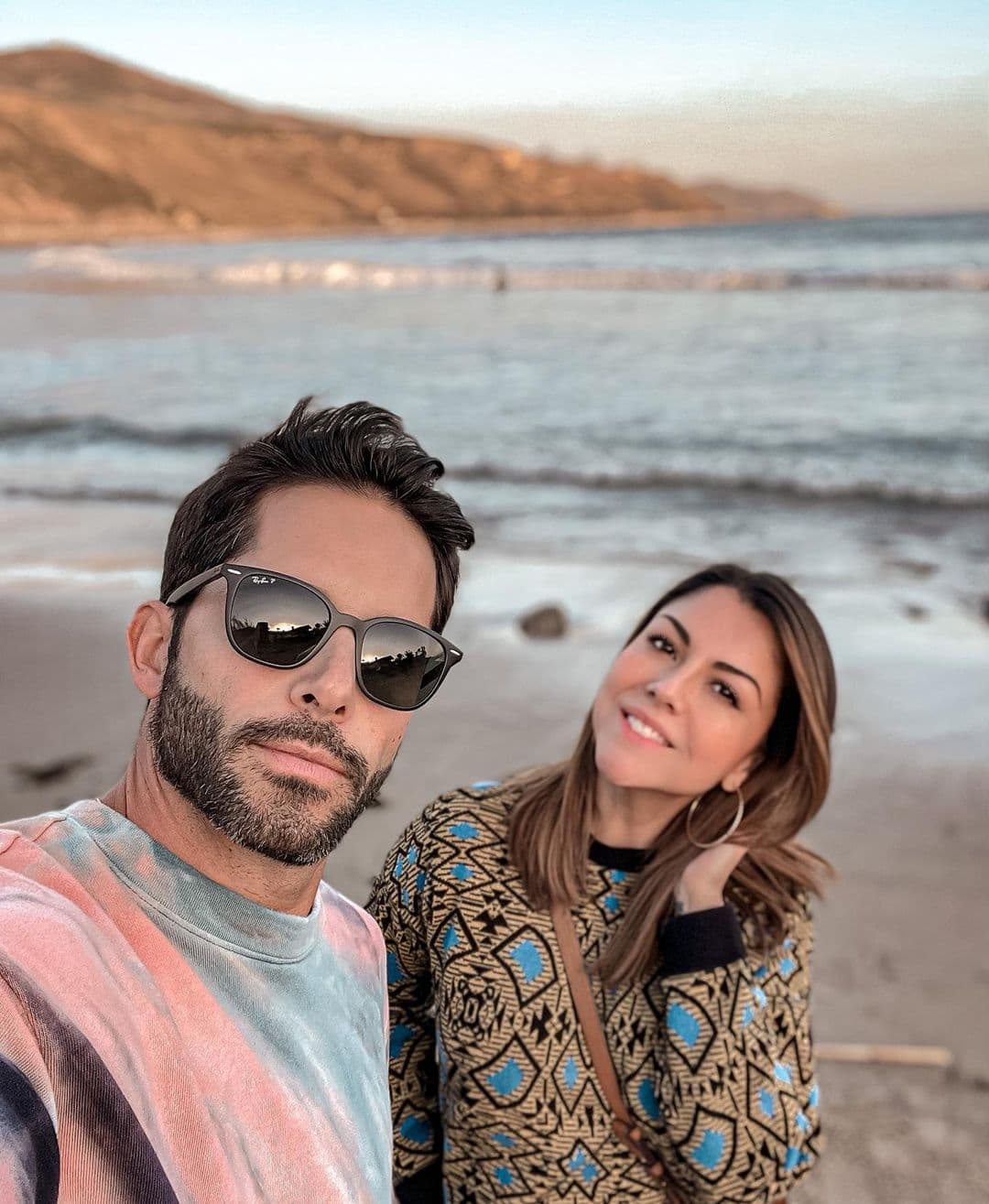 Y es así como desde entonces se convirtieron en una de las parejas más estables del mundo del espectáculo, romance que hasta la fecha presumen por todo lo alto en redes sociales desde su residencia en Estados Unidos.