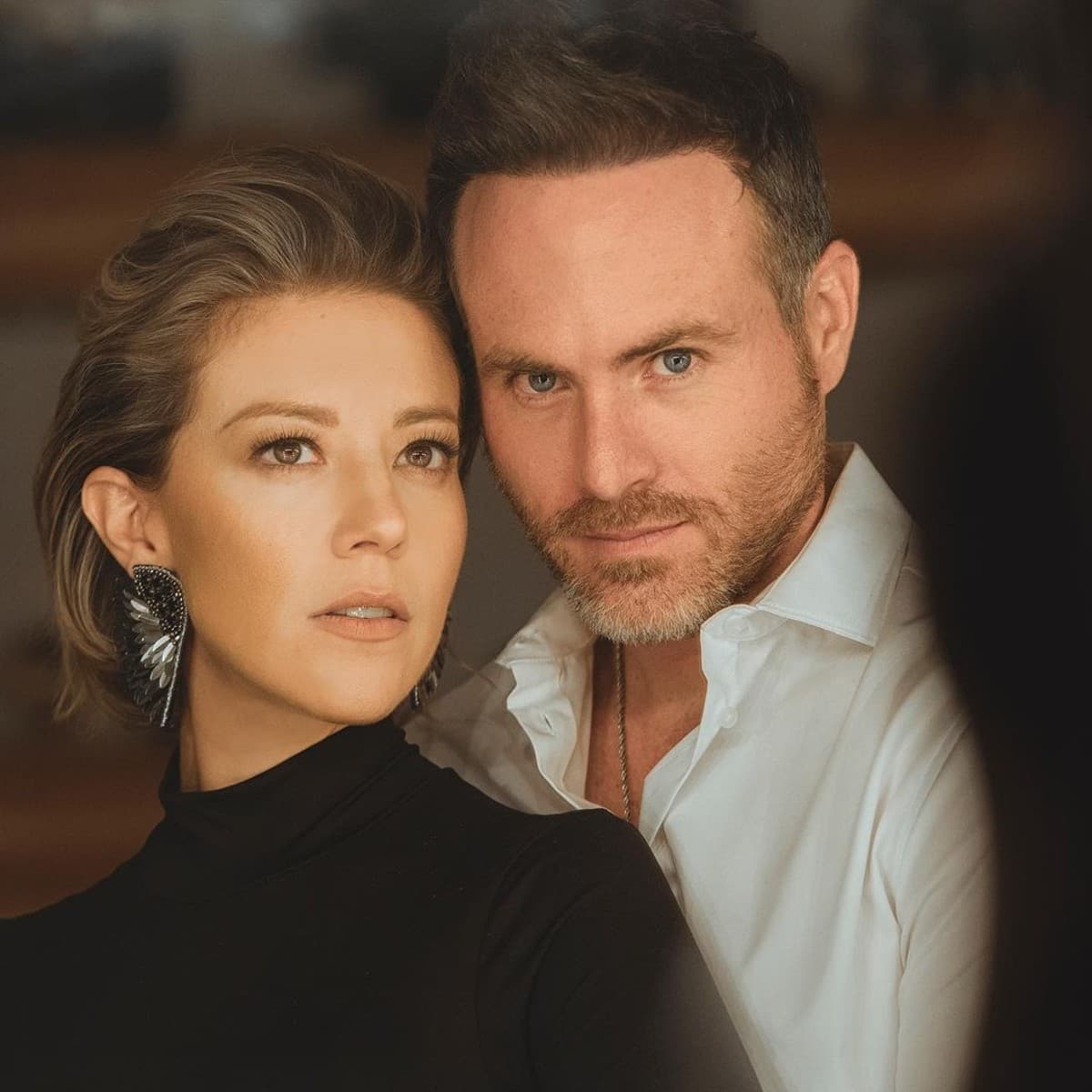 Prometido de Fernanda Castillo temió por la vida de la actriz tras problemas de salud.