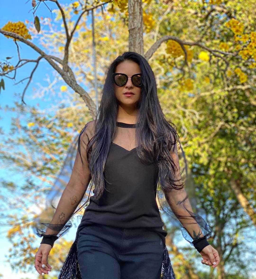 Litzy destacó que es feliz con su cuerpo, el cual estaba sano, por lo que ha optado por seguir ignorando ese tipo de comentarios. “Así que yo me gusto así, me caigo bien y eso es lo más importante para mí, la gente siempre va a opinar”, destacó.