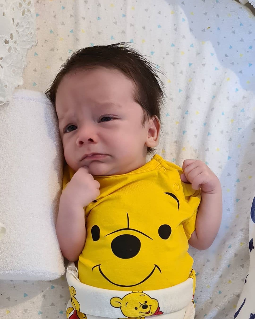 Sin embargo, las fotos que más llamaron la atención fueron en las que André posa con un traje del personaje animado ‘Winnie the Pooh’: "¿Cómo que mañana es lunes, cuarentena y además #coronavirus?".