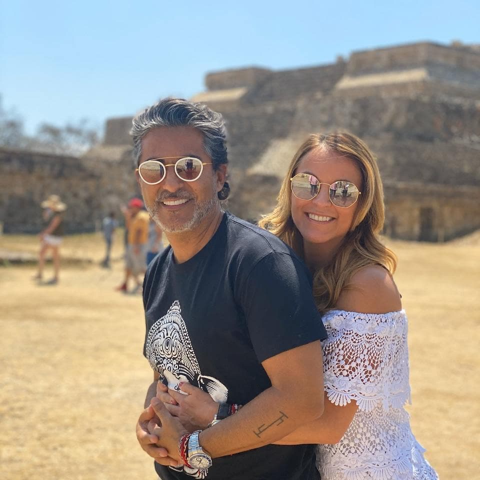 Raúl Araiza publica romántica foto junto a su novia y ella reacciona: ‘Gracias por estar en mi vida’