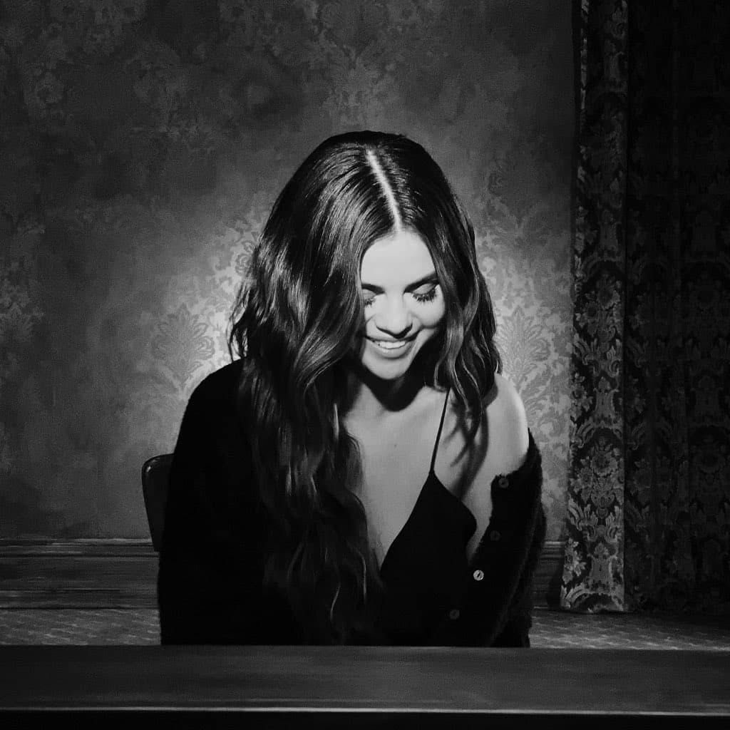 Selena Gomez muestra un teaser del concepto de su nueva canción