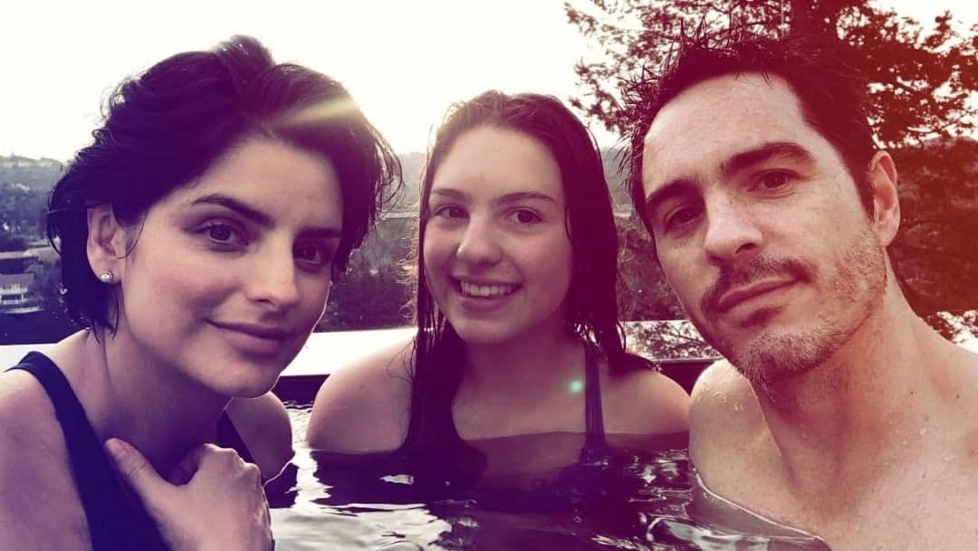 Conoce a la guapa hijastra de Aislinn Derbez
