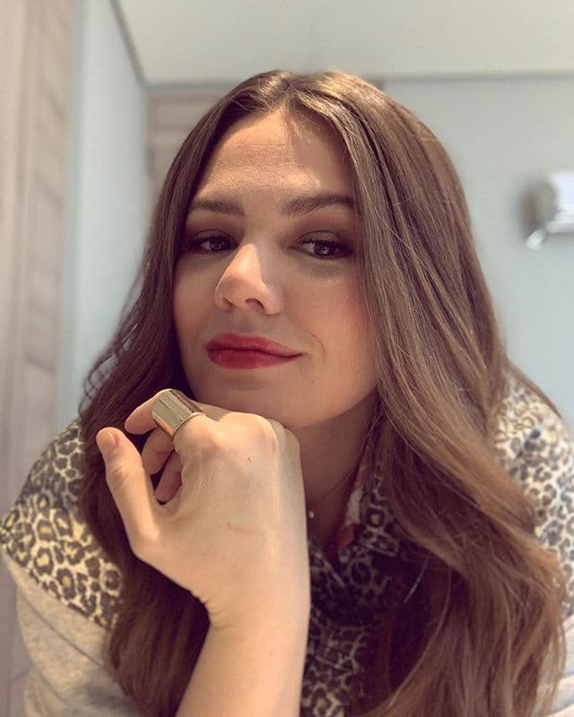 Así respondió Joy Huerta a comentarios homofóbicos tras compartir foto con su esposa e hija