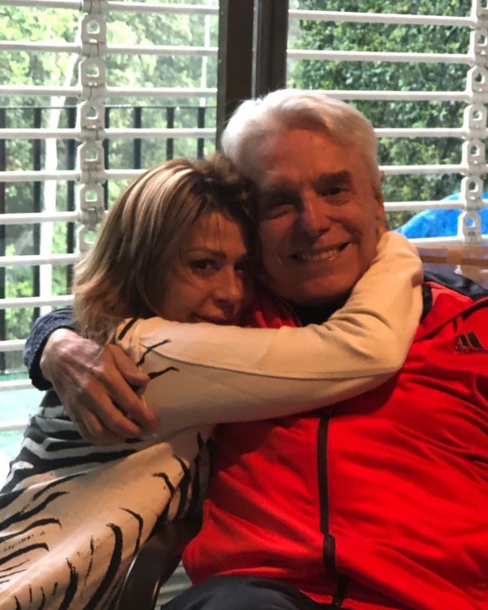 Alejandra Guzmán aviva polémica con mensaje para Enrique Guzmán: “El mejor papá del mundo”