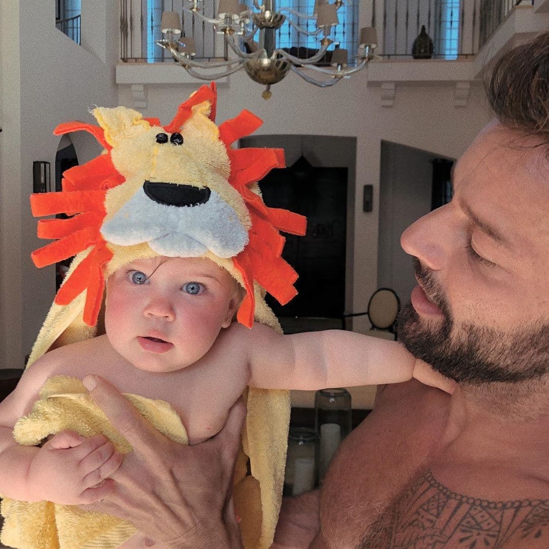 Ricky Martin muestra lo grande que está su hija Lucía, quien nació a finales de 2018.
