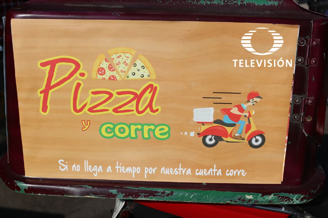 FOTOS: ¿Alguien ordenó pizza con El Vítor y Albertano?