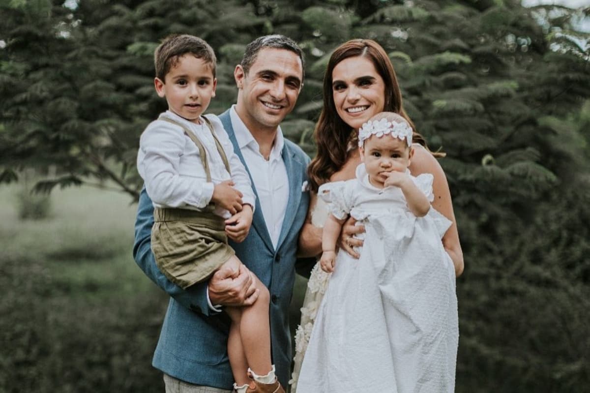 Tania Rincón se convirtió en mamá por segunda vez el 29 de enero con el nacimiento de su hija Amelia, a quien presumió en tierna foto. “Bienvenida Amelia nos haces inmensamente felices. Estamos desbordados de amor por tu llegada”.