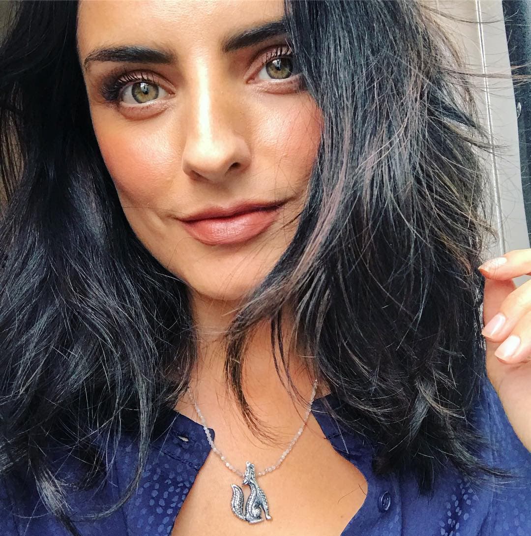 Como pocas veces, Aislinn Derbez sorprende con emotivas fotos juntos a su mamá y padrastro