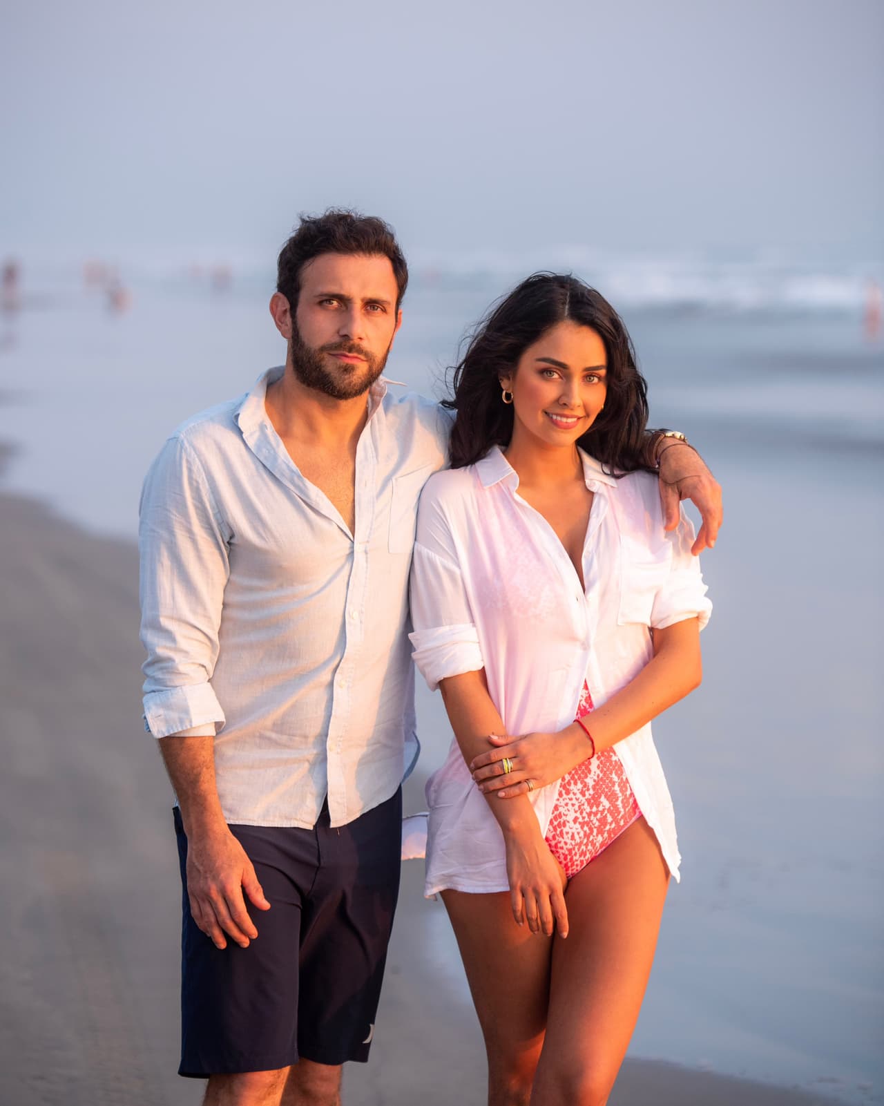 Descubre qué pasará entre los personajes de Carlos Ferro y Claudia Martín en "Fuego Ardiente", de lunes a viernes a las 6:30 pm. con Las Estrellas.
