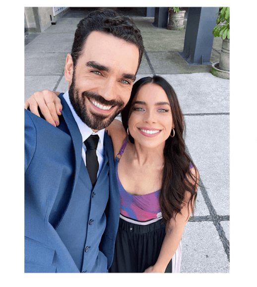 Guirado, quien es originaria de Guadalajara, Jalisco tiene una extensa trayectoria en cine, teatro y televisión, como en 'Soy tu fan', 'Nosotros los Nobles' y 'Betty en NY', por mencionar solo algunas producciones.