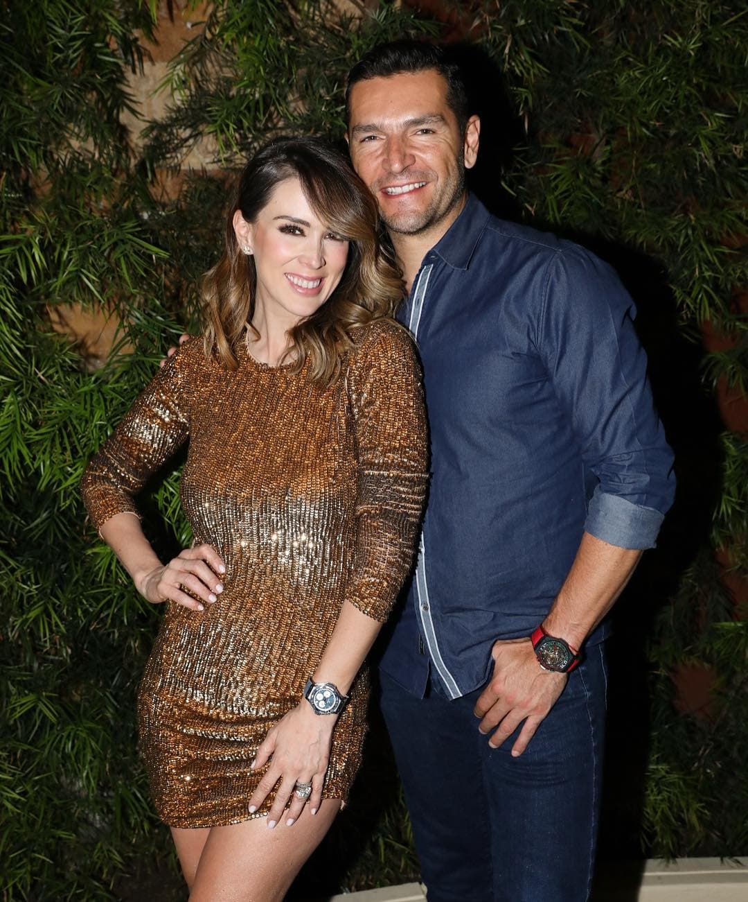 Jacky Bracamontes sorprende a su esposo con elegante fiesta de cumpleaños