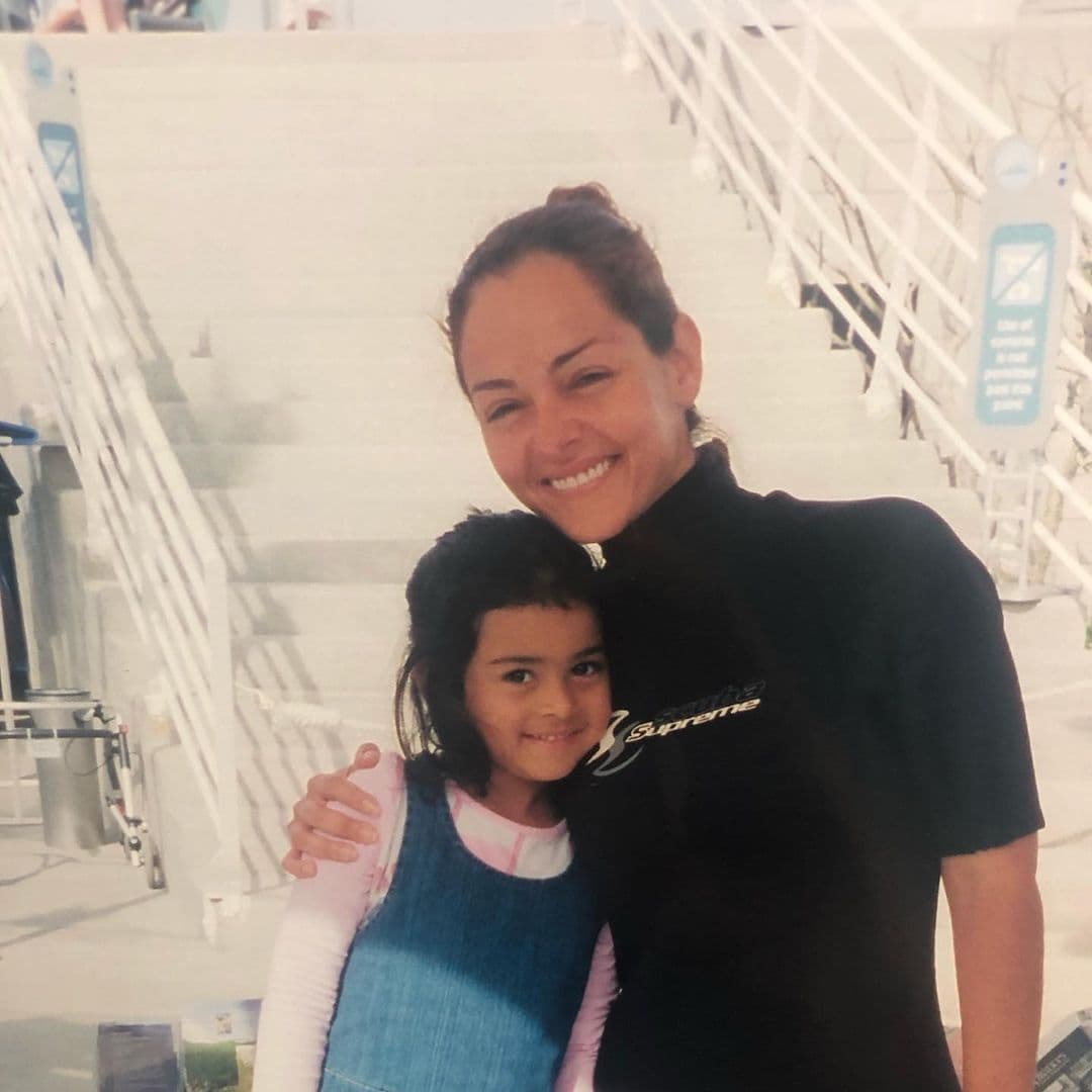 La publicación se dio con motivo del Día de las Madres y la acompañó con el siguiente mensaje: “Feliz día de las madres a todas esas amorosas y extraordinarias guerreras. Amor incondicional”.