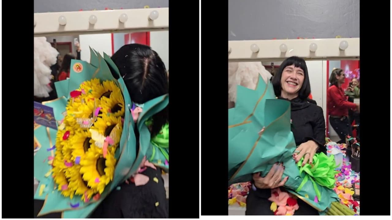 Susana Zabaleta no podía dejar de reír al recibir las flores de 'El Patrón