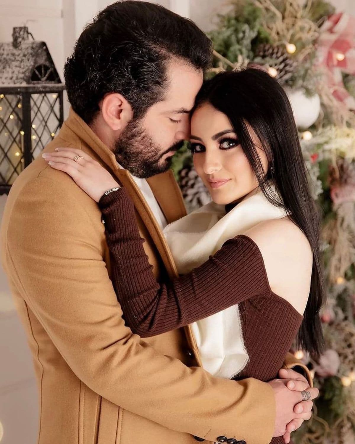 Novia de José Eduardo ya convive con los Derbez y así lo exhibe Alessandra Rosaldo