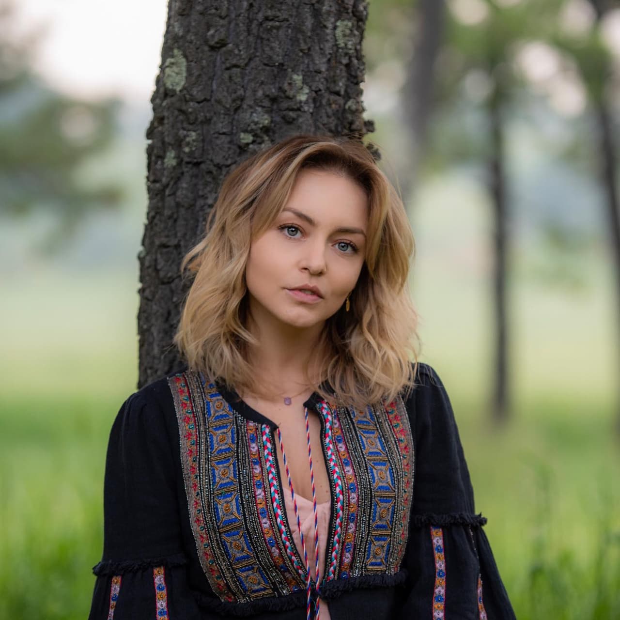 La actriz expresó condolencias a su padre a través de redes sociales.