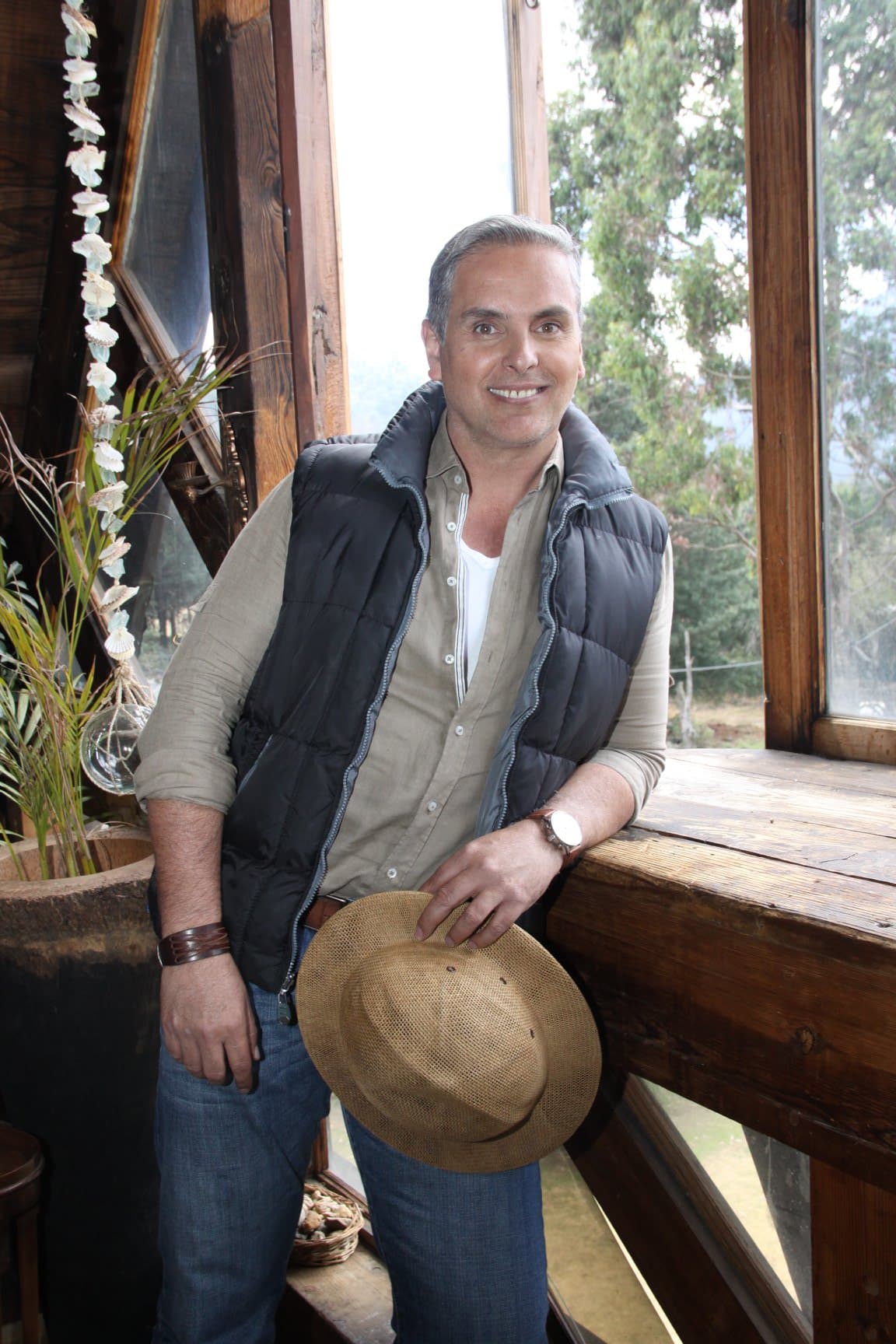 Xavier Ortiz realizó el dicho "Si te protege la luna, no te preocupes de las estrellas"