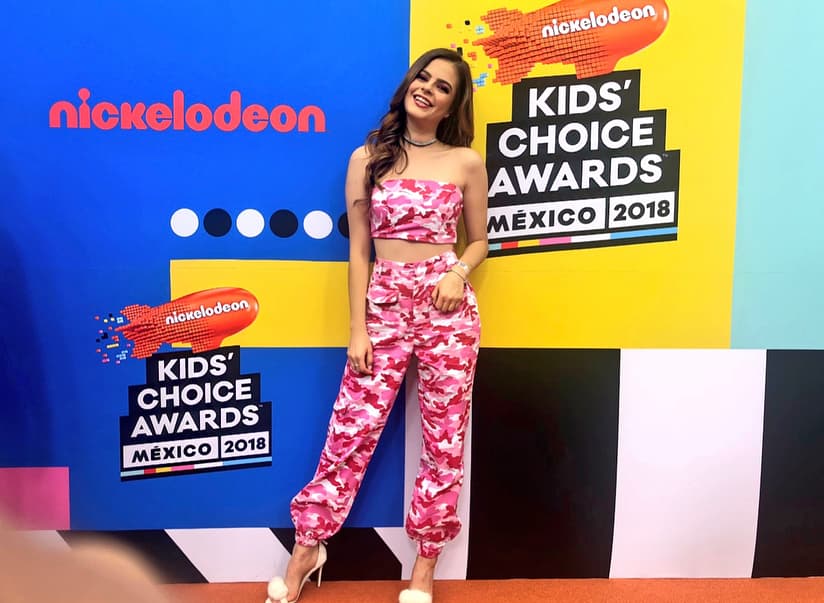 La querida Diana Pau, sin sus tradicionales coletas, apareció en la premiación.