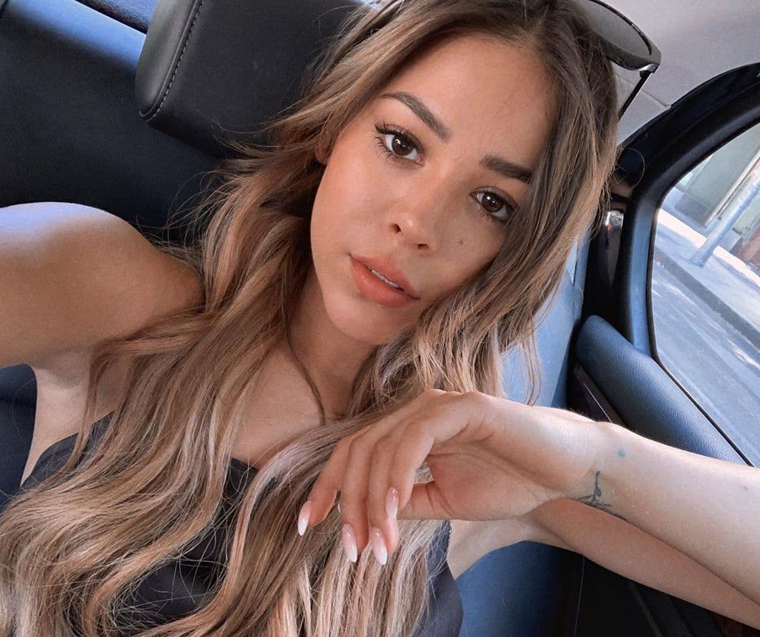 Danna Paola sufre accidente durante recorrido por la selva de México