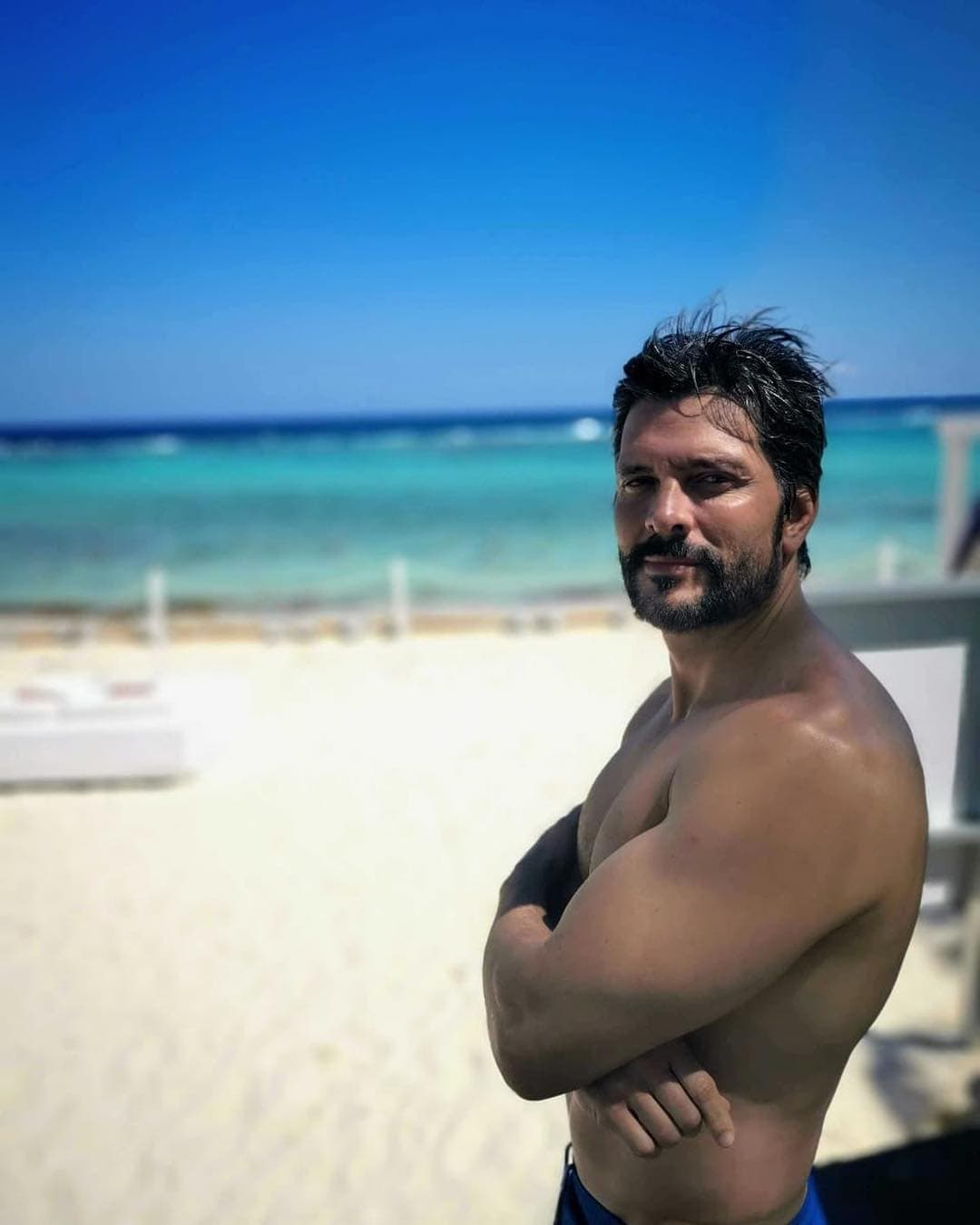 Marcelo Córdoba será "Jack Castilo", un empresario musical que ayuda a "Yamelí" a infiltrarse en el mundo de "Charly Flow" cuando ésta regresa a cobrar venganza.