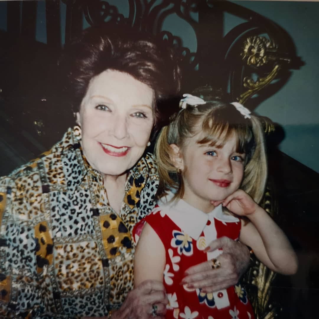 María Solares tenía tan solo 4 años cuando formó parte de la producción de Salvador Mejía. Gracias a su belleza y carisma, se ganó el corazón del público.