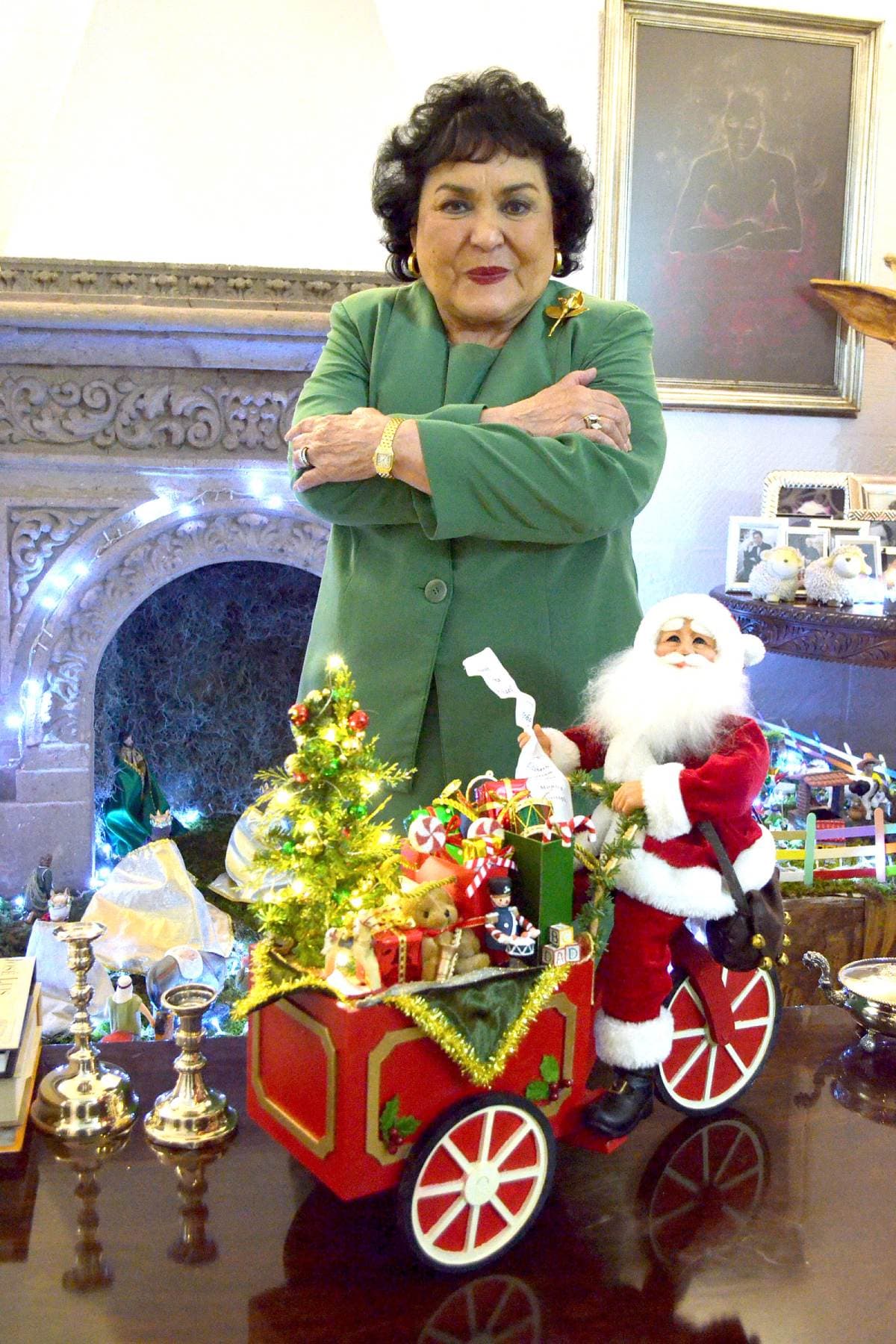 Carmen Salinas perdió la vida el 9 de diciembre un mes después de que fue hospitalizada en la Ciudad de México tras caer en coma natural; tenía 82 años.
