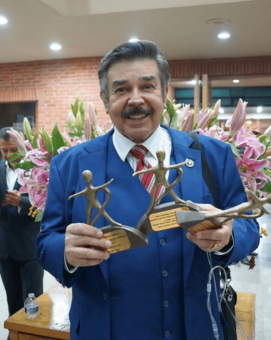 En el 2002, 
<b>Jorge Ortiz de Pinedo</b> fue papá por quinta vez de Santiago, fruto de su relación con Luigina Tuccio. En ese momento, el actor y productor tenía 54 años de edad.