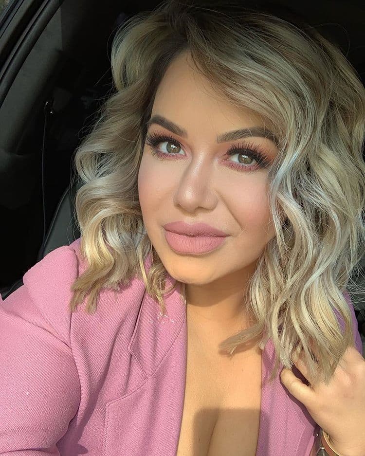 Llaman ‘payaso de circo’ a Chiquis Rivera por esta fotografía