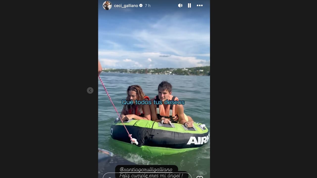 Cecilia Galliano celebra a su hijo Santiago.