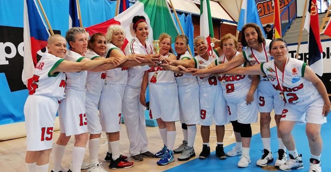 Conoce a las 'Adelitas'; las mexicanas de 65 años que ganaron el campeonato mundial de básquetbol