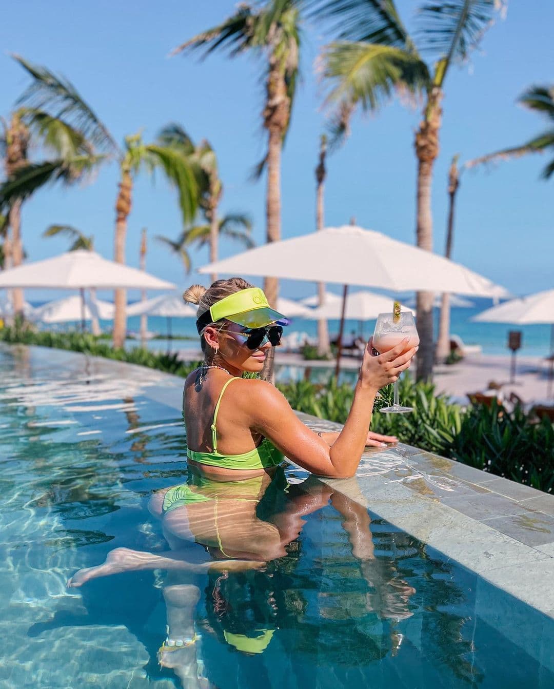 Conoce los mejores trajes de baño de Irina Baeva.
