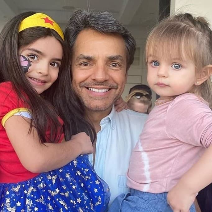 Aitana Derbez y Kailani se transforman en princesas de Disney y los Derbez mueren de ternura