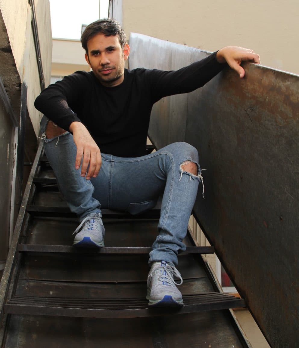 Werevertumorro estrenó 'Muy fuera de lugar'.