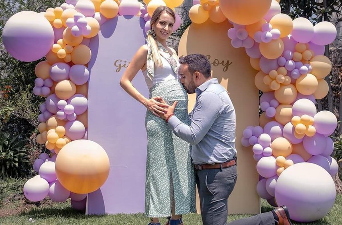 Amyra llevará primero el apellido de Yoseline Hoffman.