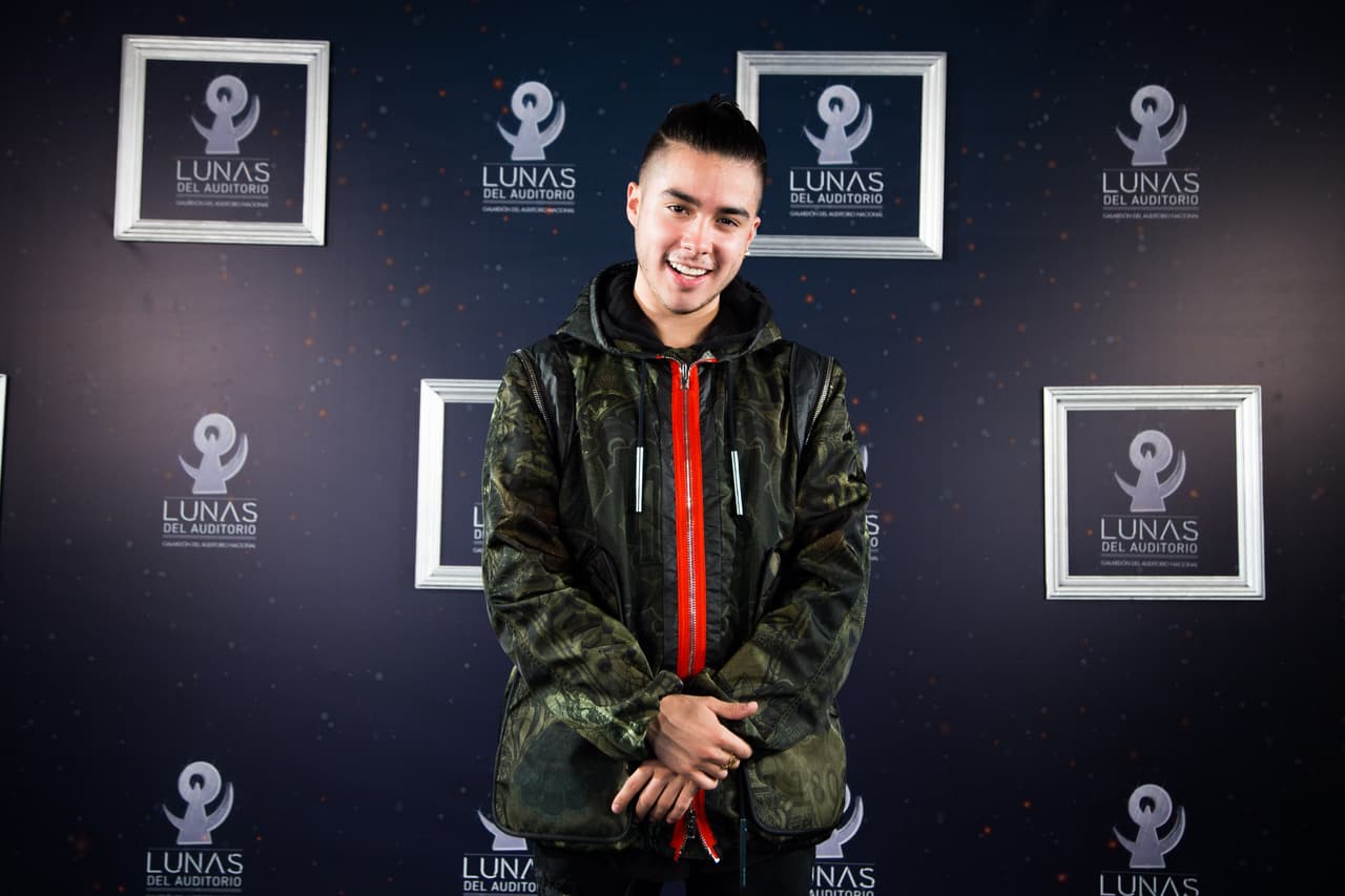 Mario Bautista se presentó en el escenario.