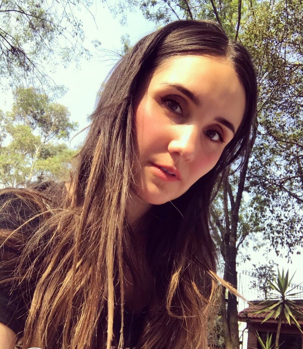 Dulce María revela muerte de un ser querido con desgarrador mensaje: “Mi pequeña, la extraño”