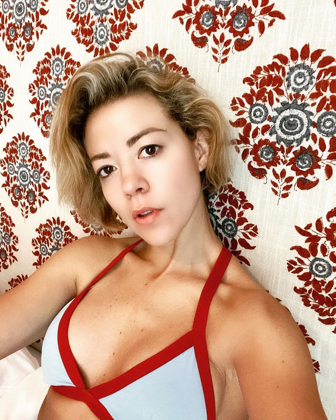 Fernanda Castillo impacta con desnudo y famosos reaccionan: ‘Tápate’